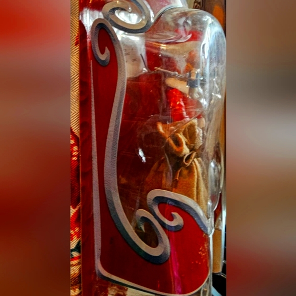 Kris Kringle - Picture 2 of 3